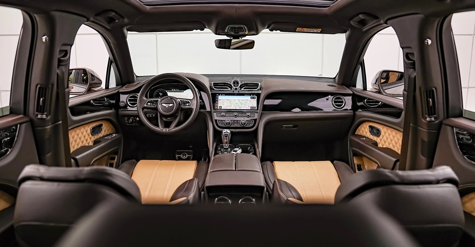 Bentley Bentayga Black Edition 4.0 V8 4WD , снимка 5 - Автомобили и джипове - 56303789