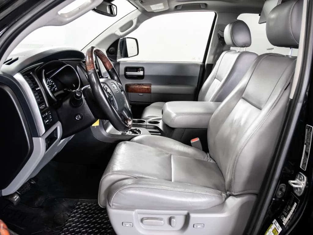 Toyota Sequoia Platinum 4dr 4x2 Automatic * CARFAX * ���������� * | Mobile.bg � ����������� 9