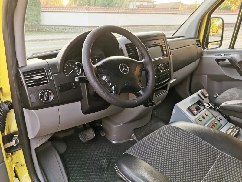 Mercedes-Benz Sprinter 319 Линейка, снимка 12 - Бусове и автобуси - 52160070