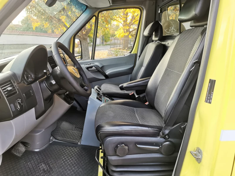 Mercedes-Benz Sprinter 319 Линейка, снимка 10 - Бусове и автобуси - 52160070