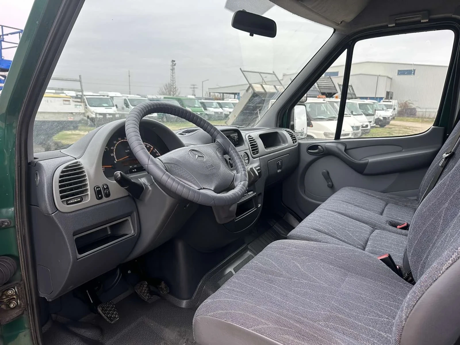 Mercedes-Benz Sprinter 311  - изображение 3