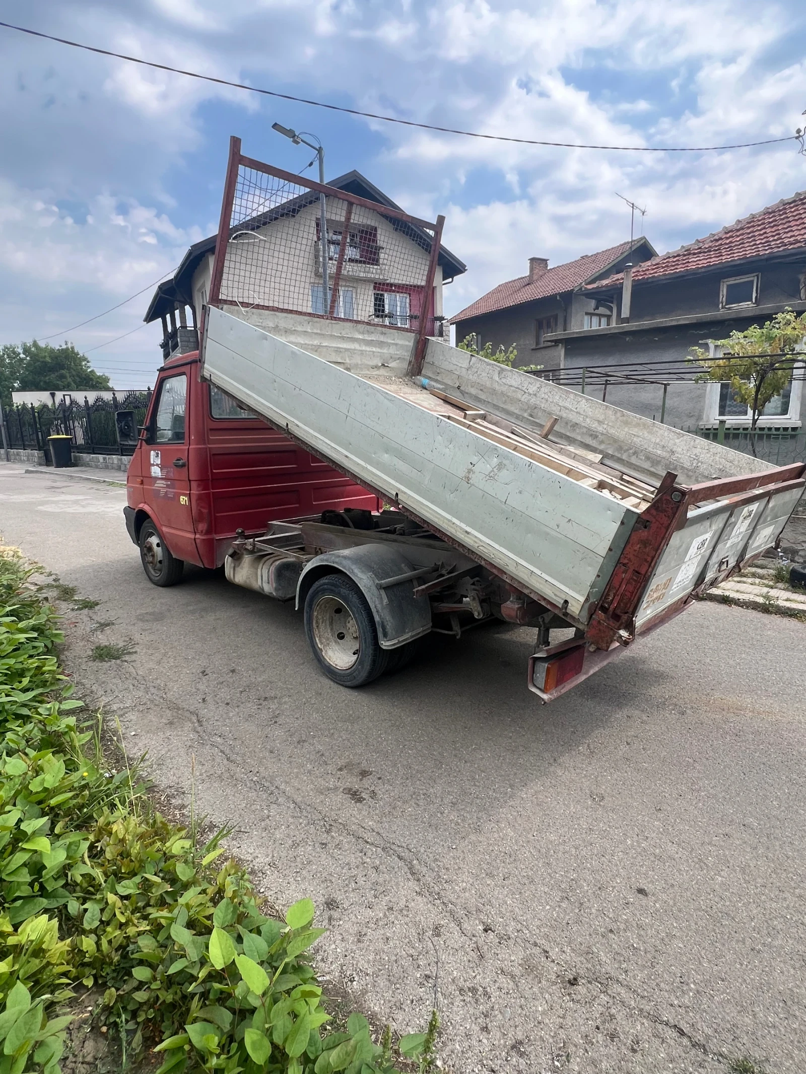Iveco 35-8 2.5D-82кс-ТРИСТРАНЕН САМОСВАЛ-НОВ ВНОС ОТ ИТАЛИЯ - изображение 6