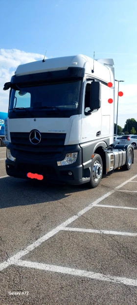     Mercedes-Benz Actros 1845