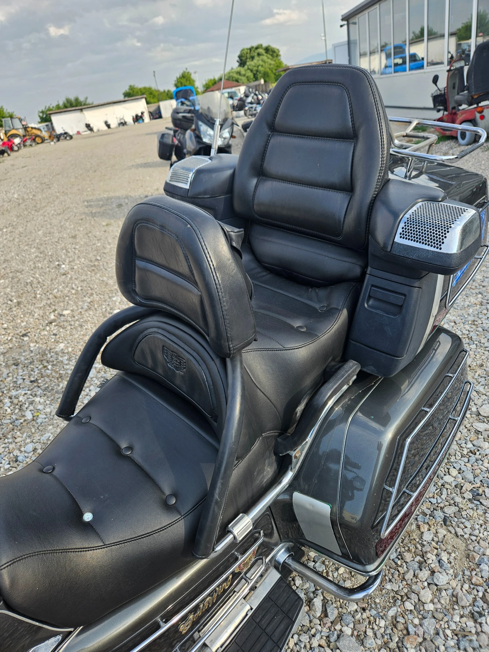 Honda Gold Wing   | Mobile.bg   11