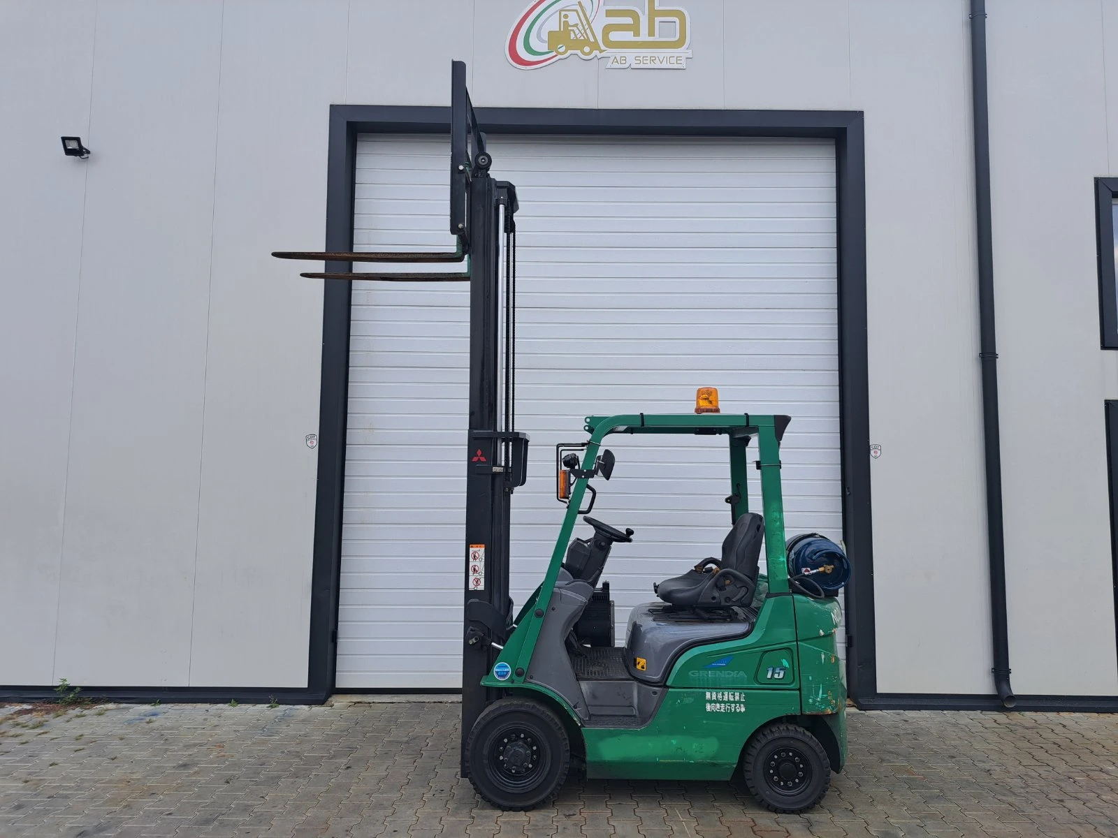  Mitsubishi FGE15T | Mobile.bg   6