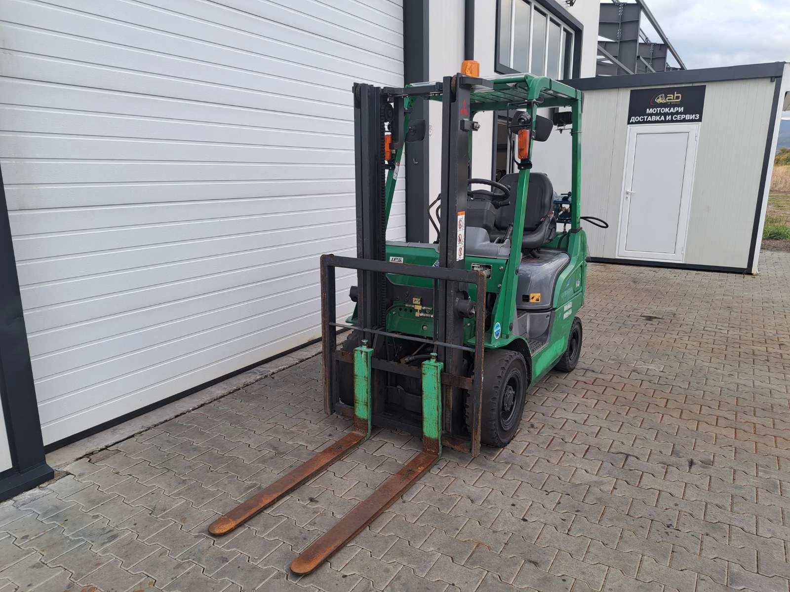  Mitsubishi FGE15T | Mobile.bg   3