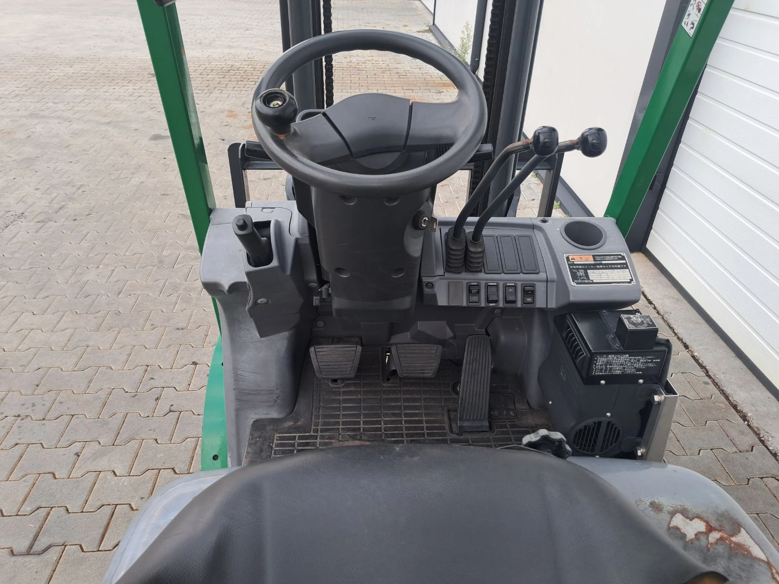  Mitsubishi FGE15T | Mobile.bg   4