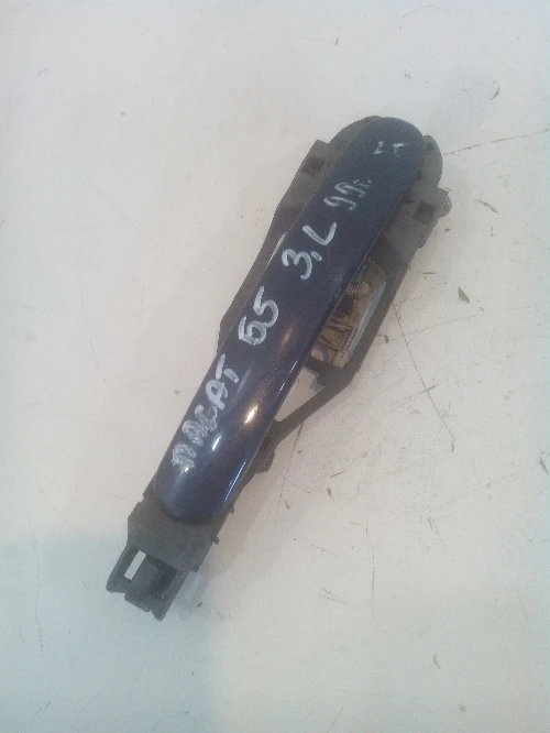 Дръжка врата външна Фолксваген Пасат Б5 задна лява