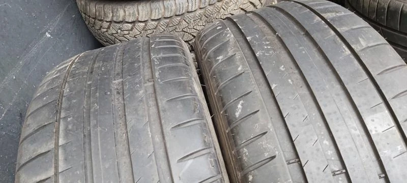 Гуми Летни 245/45R18, снимка 2 - Гуми и джанти - 32926920