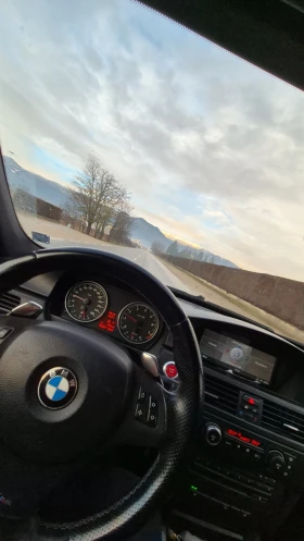 BMW 330, снимка 6