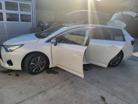 Toyota Avensis, снимка 1