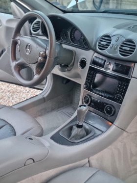 Mercedes-Benz CLK, снимка 10 - Автомобили и джипове - 45402907