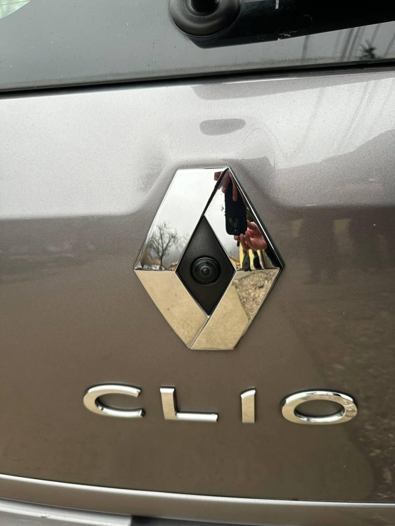 Renault Clio 1.2, снимка 9 - Автомобили и джипове - 46147461