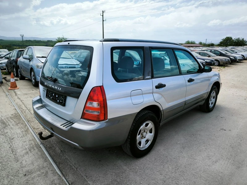 Subaru Forester 2.0I, снимка 4 - Автомобили и джипове - 45452046