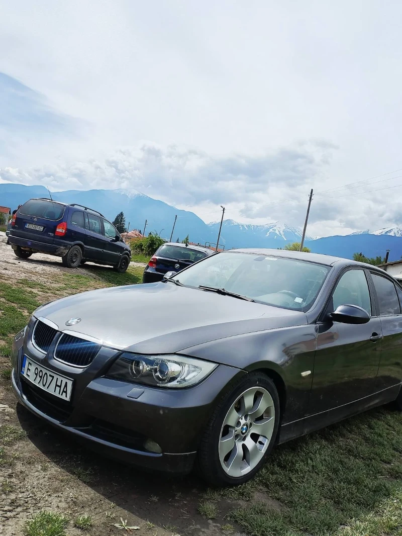 BMW 320 2.0 cdi, снимка 1 - Автомобили и джипове - 46504186