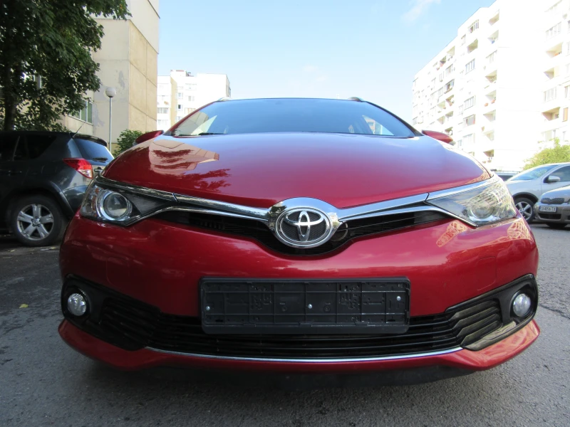 Toyota Auris 1.4D-4D 128000km! EURO6, снимка 2 - Автомобили и джипове - 47307298