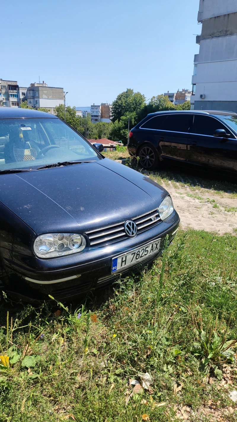 VW Golf, снимка 1 - Автомобили и джипове - 47323791