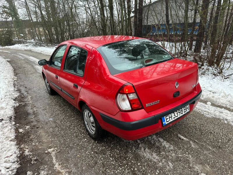 Renault Clio, снимка 7 - Автомобили и джипове - 48487267