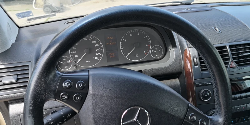 Mercedes-Benz A 170 Elegance, снимка 7 - Автомобили и джипове - 52579220