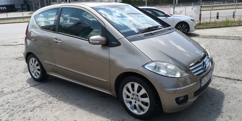 Mercedes-Benz A 170 Elegance, снимка 5 - Автомобили и джипове - 52579220