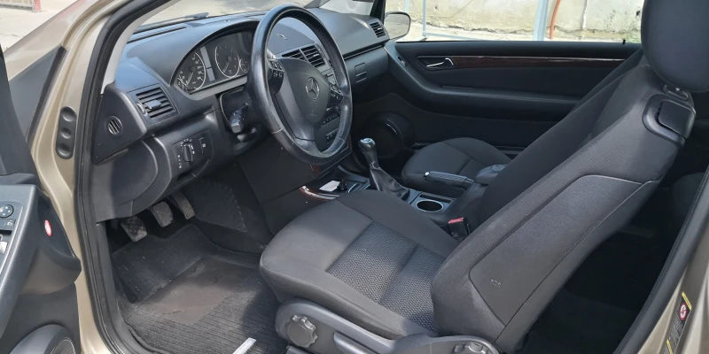 Mercedes-Benz A 170 Elegance, снимка 6 - Автомобили и джипове - 52579220