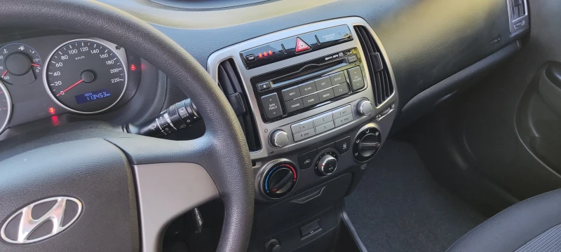 Hyundai I20 ШВЕЙЦАРИЯ, снимка 9 - Автомобили и джипове - 51757109