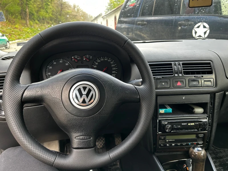 VW Golf, снимка 5 - Автомобили и джипове - 52512038