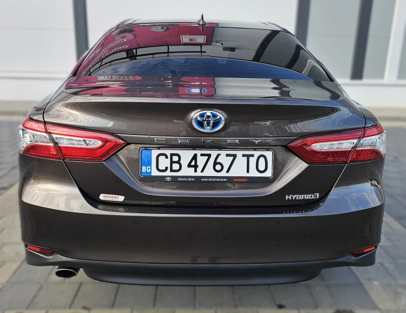 Toyota Camry 2.5Hybrid Premium Full 36.000KM, снимка 3 - Автомобили и джипове - 52046701