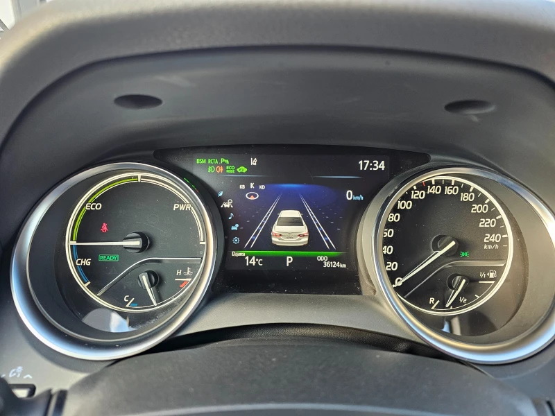 Toyota Camry 2.5Hybrid Premium Full 36.000KM, снимка 11 - Автомобили и джипове - 52046701
