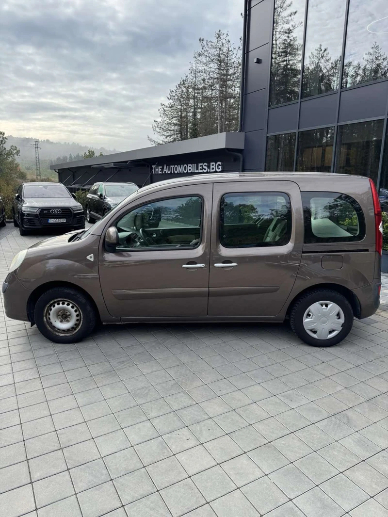 Renault Kangoo, снимка 4 - Автомобили и джипове - 52095239
