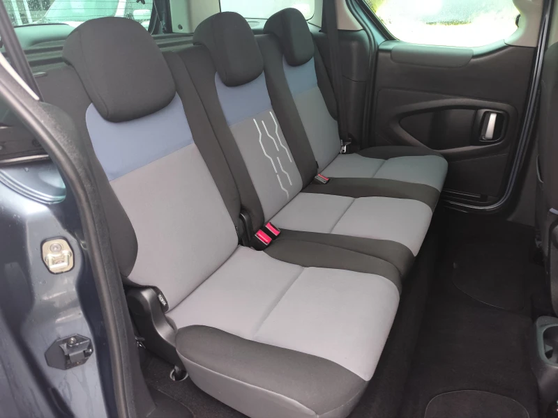 Peugeot Partner TEPEE* 1.6HDi* Klimatronik* LED* EU05B* 5 МЕСТА, снимка 10 - Автомобили и джипове - 52584058