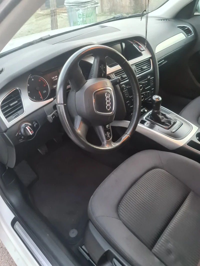 Audi A4 2.0tdi, снимка 5 - Автомобили и джипове - 52617751