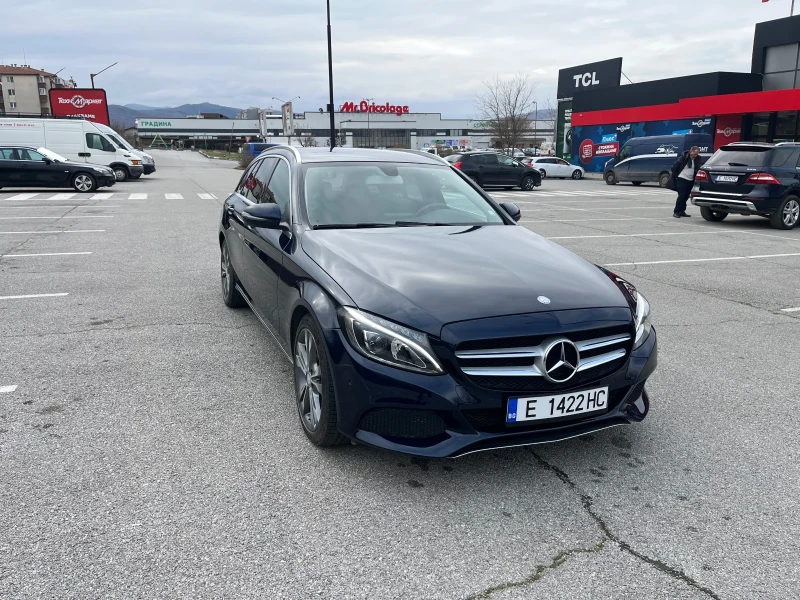 Mercedes-Benz C 220