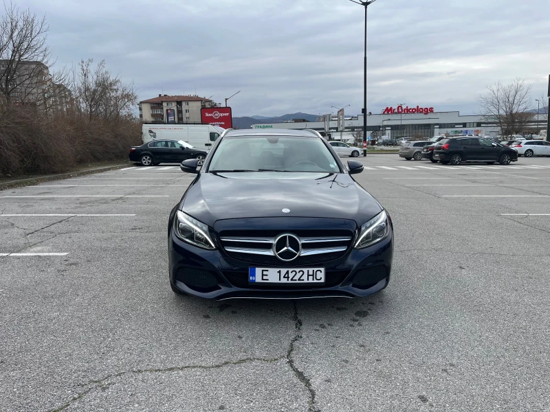 Mercedes-Benz C 220, снимка 9 - Автомобили и джипове - 53156790