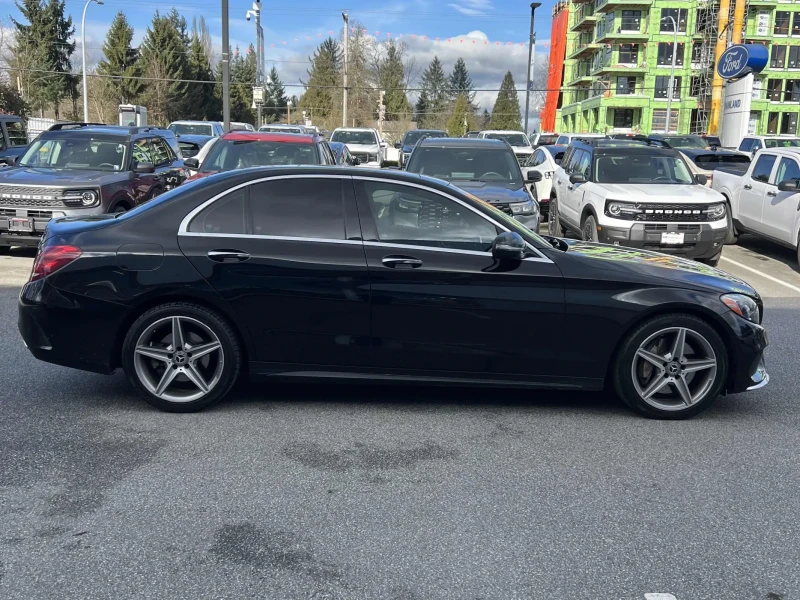 Mercedes-Benz C 300 4MATIC* AMG-pack* ПОДГРЕВИ* ПАНОРАМА* , снимка 4 - Автомобили и джипове - 53496617