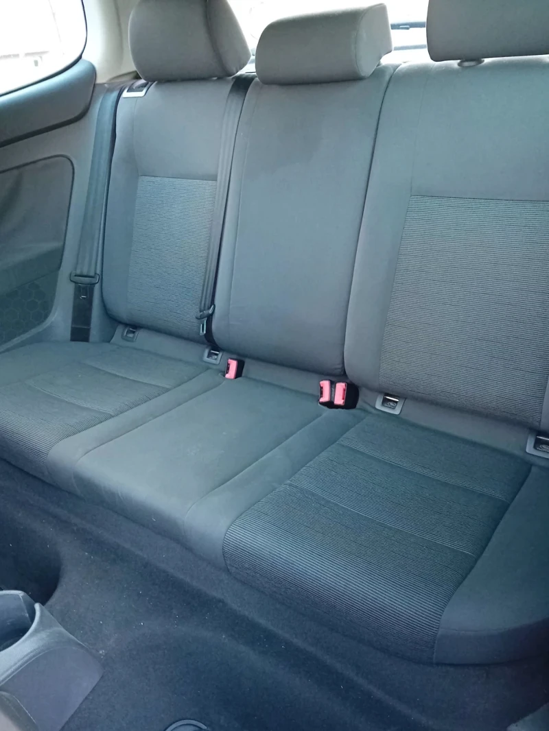 VW Golf 1.9TDI 105к.с , снимка 7 - Автомобили и джипове - 53574911