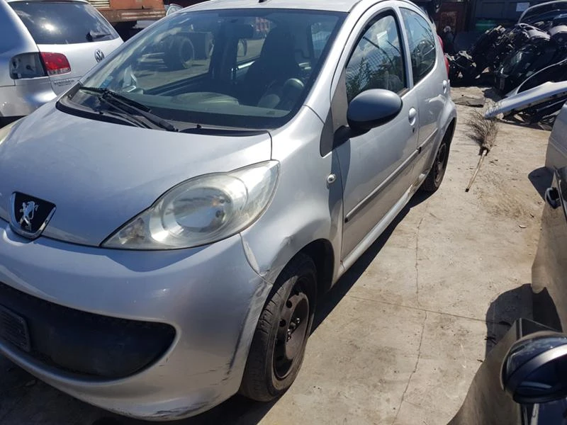 Peugeot 107, снимка 4 - Автомобили и джипове - 45613896