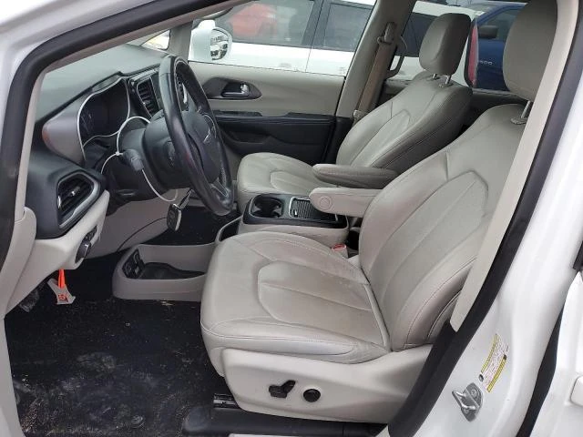 Chrysler Pacifica 3.6 TOURING L* ЛИЗИНГ* СТАВА НА ГАЗ, снимка 7 - Автомобили и джипове - 49465779