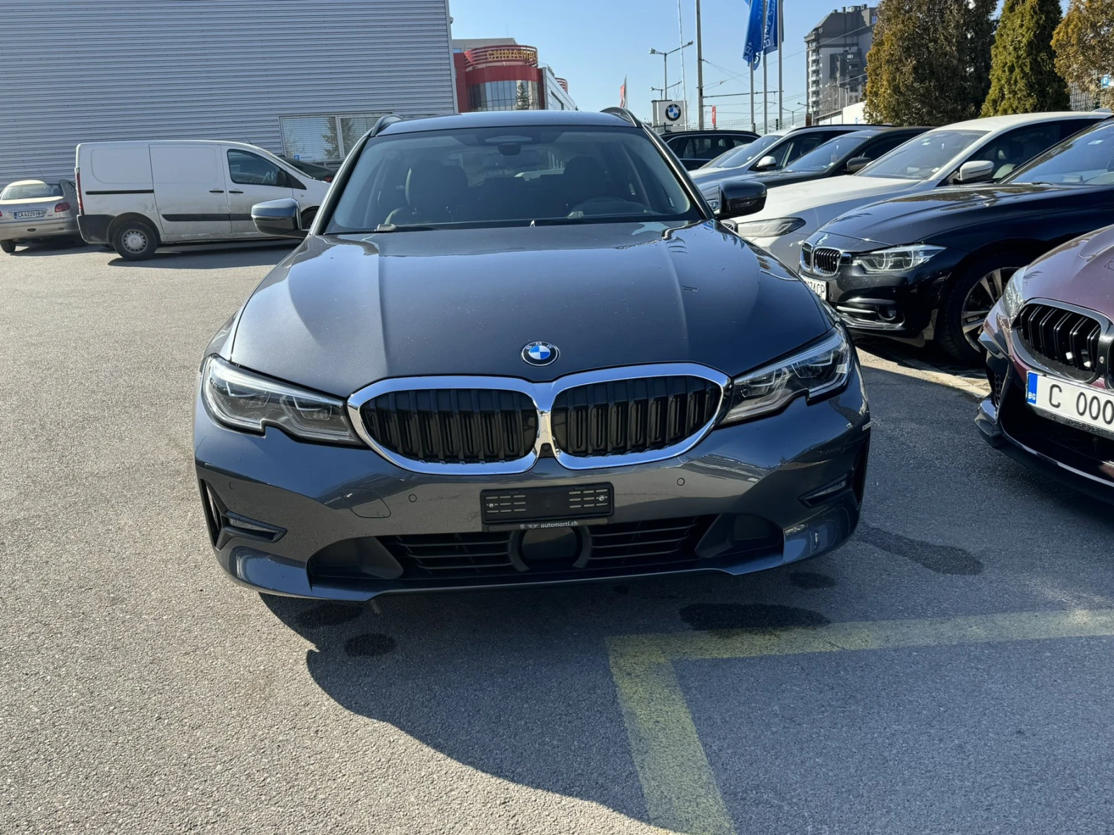 BMW 320 320d Xdrive, снимка 1