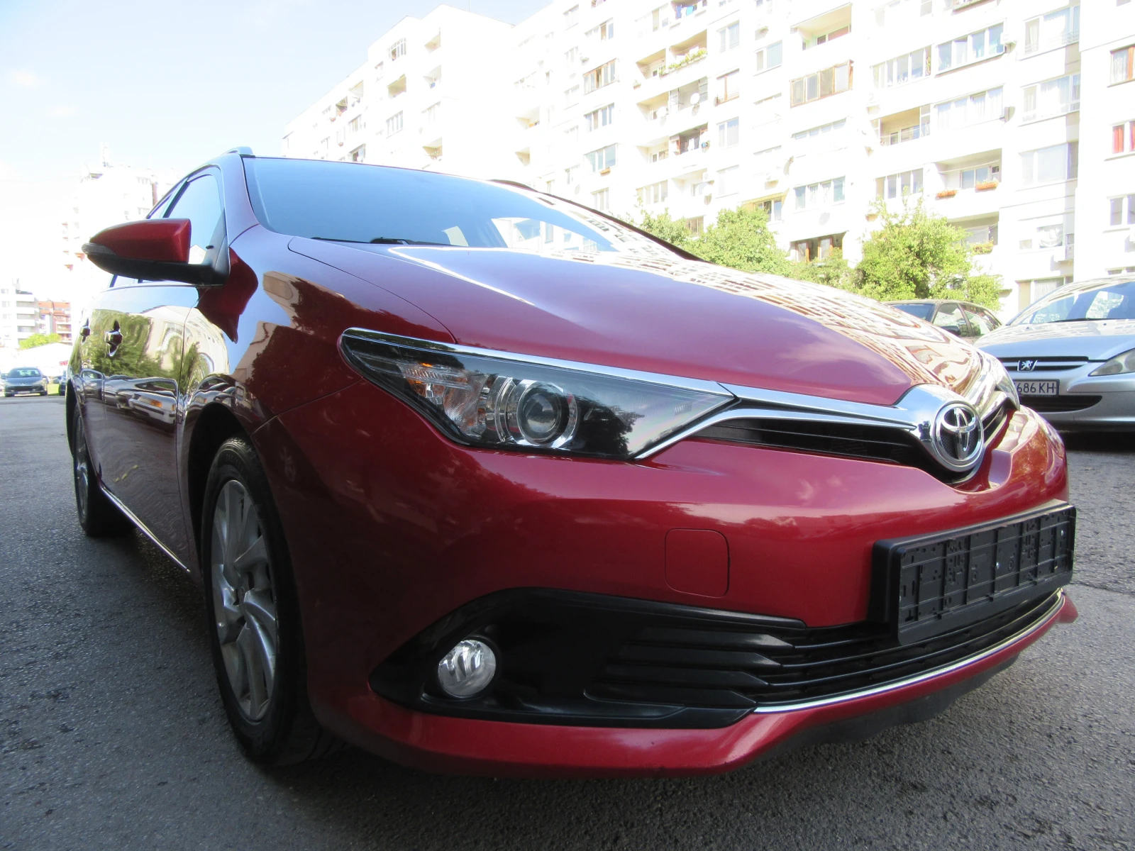 Toyota Auris 1.4D-4D 128000km! EURO6 - изображение 3