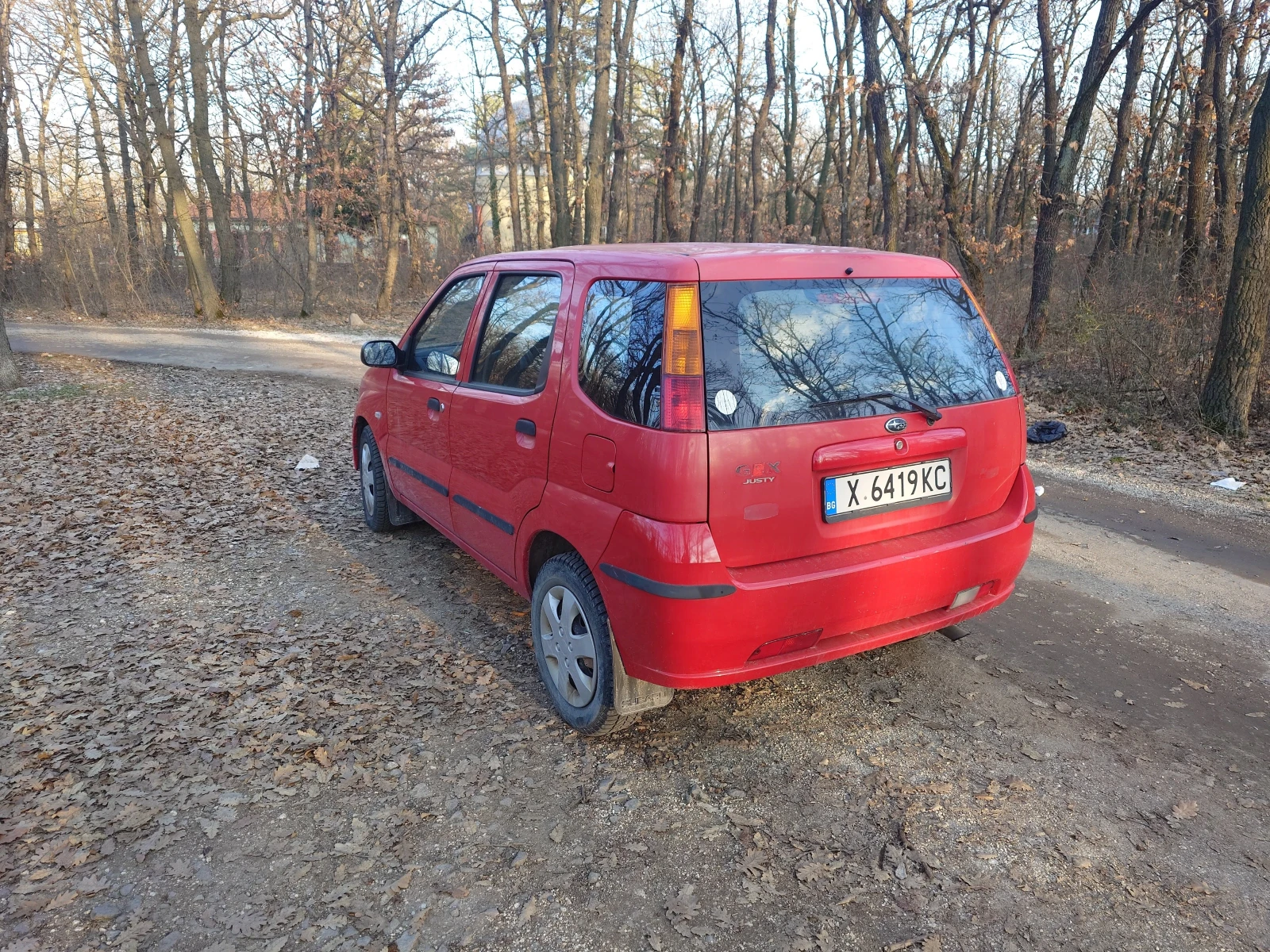 Subaru Justy  - изображение 3