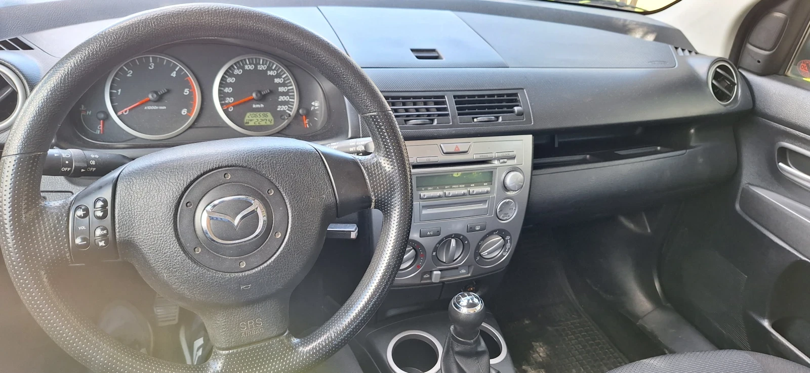 Mazda 2  - изображение 9