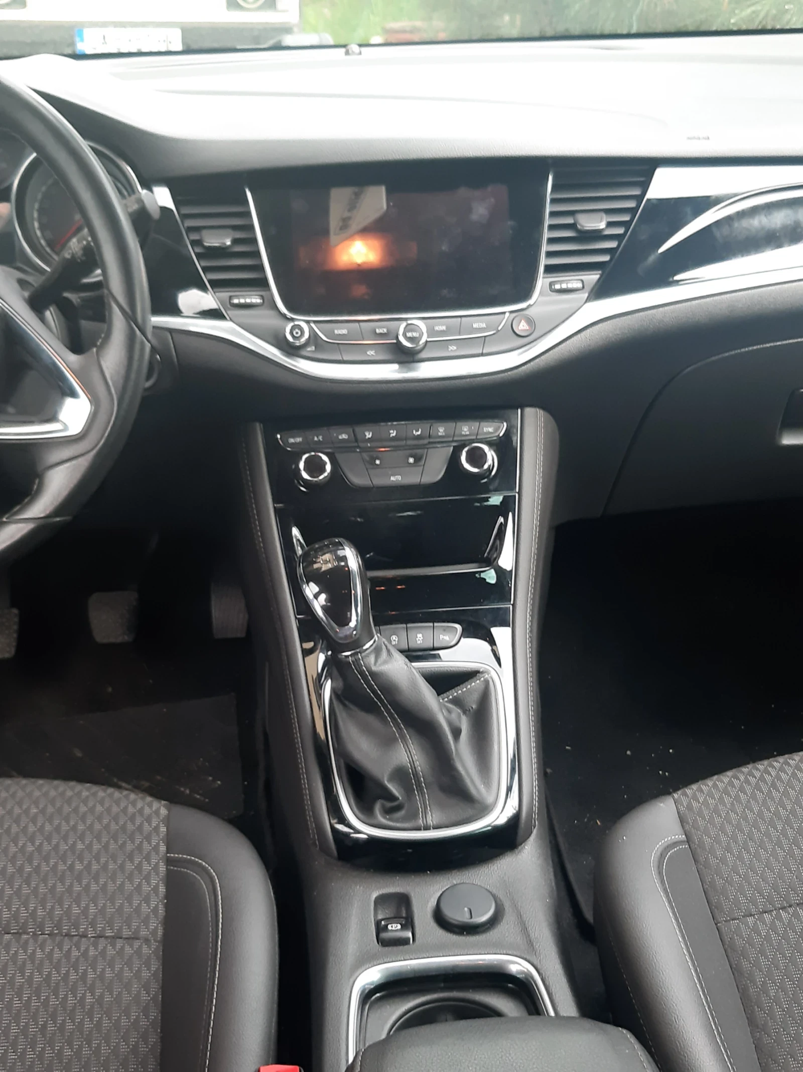Opel Astra Opel Astra K SPORT TOURER 1.6 Turbo 136 к.с. - изображение 7