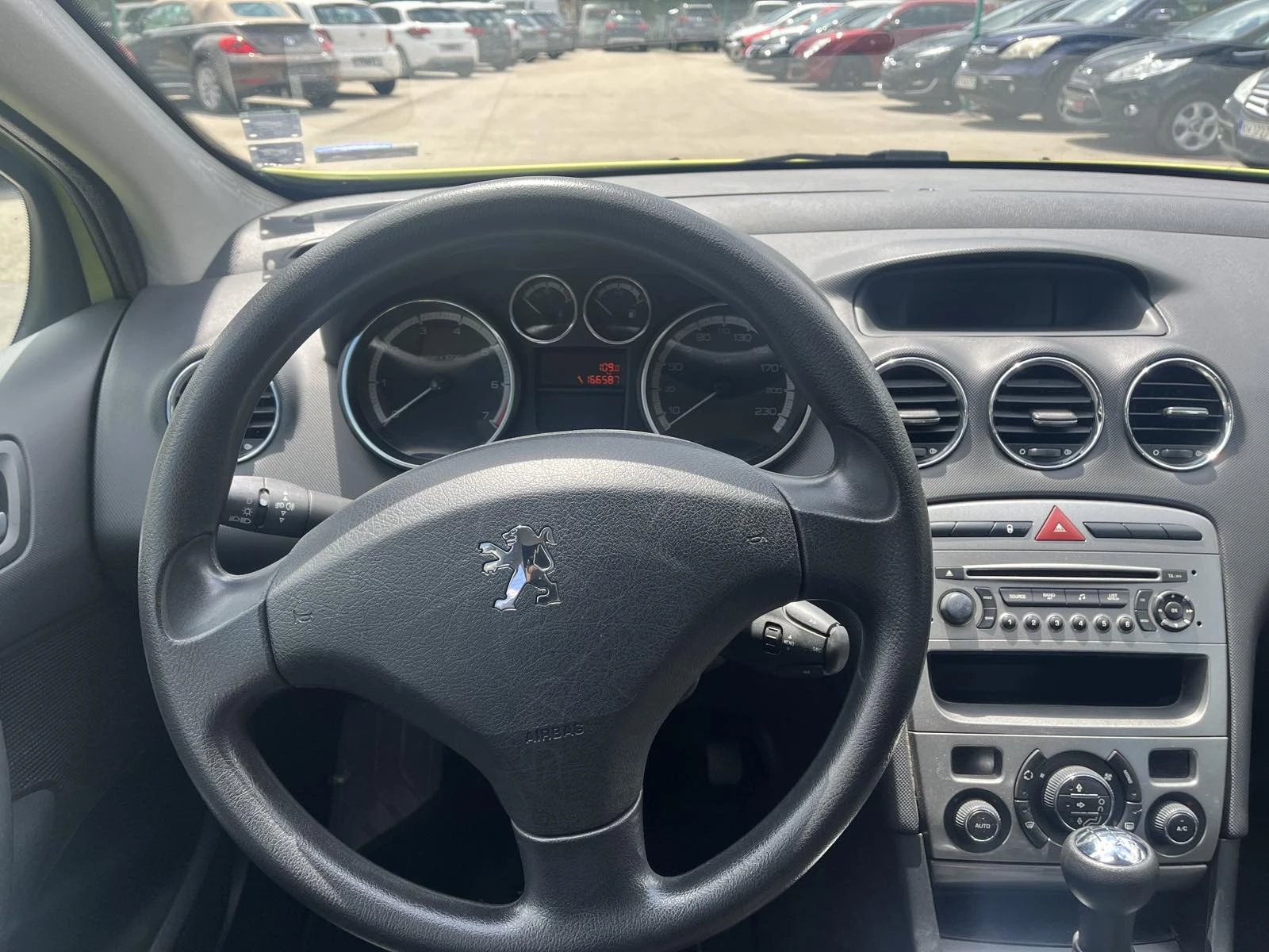 Peugeot 308 1.6 BENZ - изображение 9