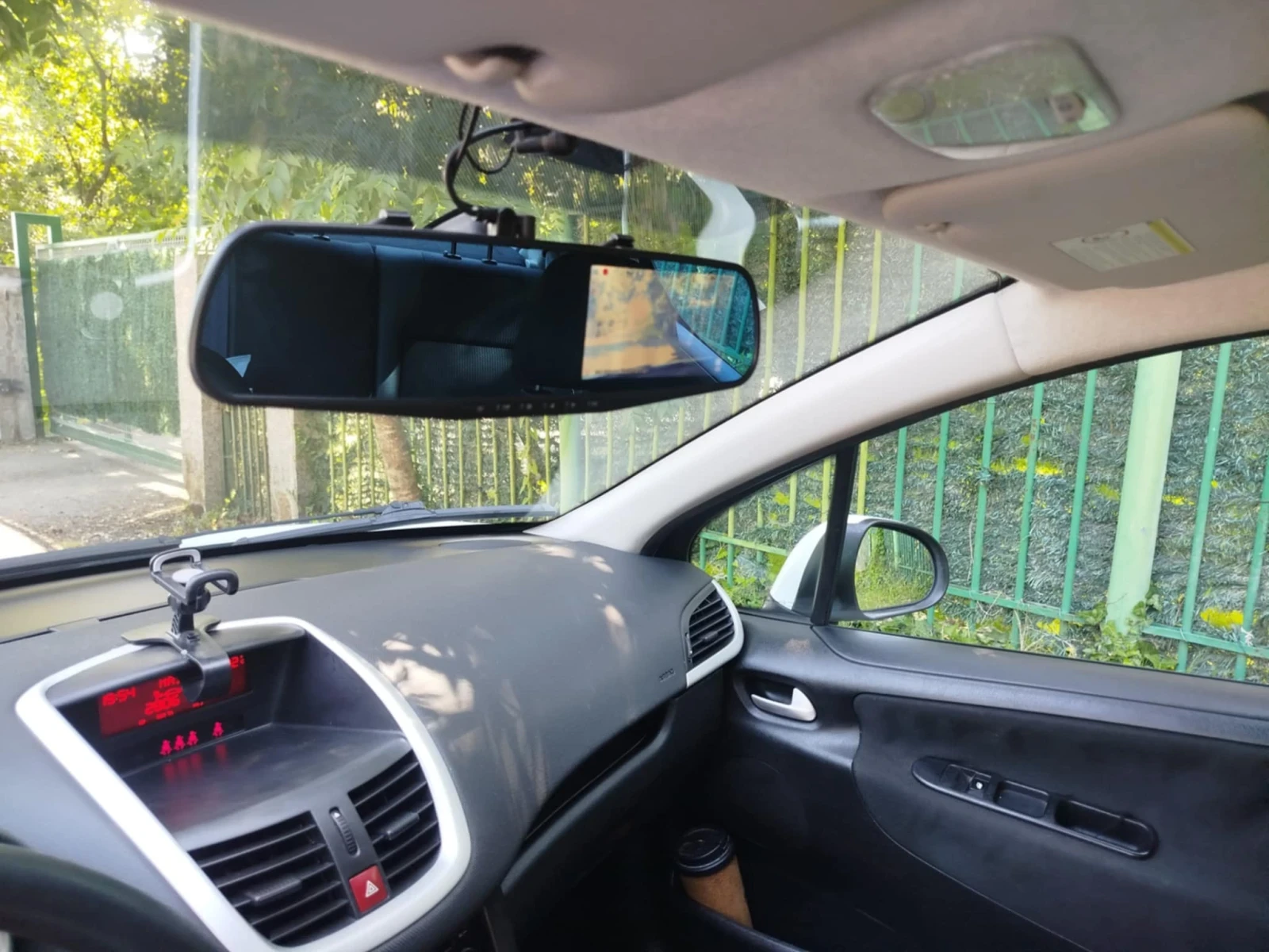 Peugeot 207 1.4 бензин газ - изображение 6