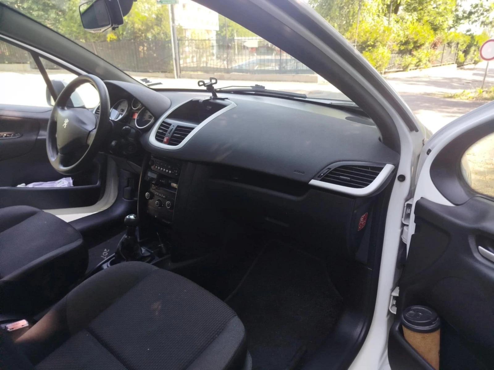 Peugeot 207 1.4 бензин газ - изображение 7