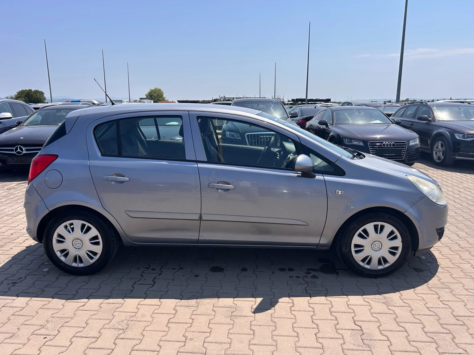 Opel Corsa 1.2i KLIMA EURO 4 - изображение 5