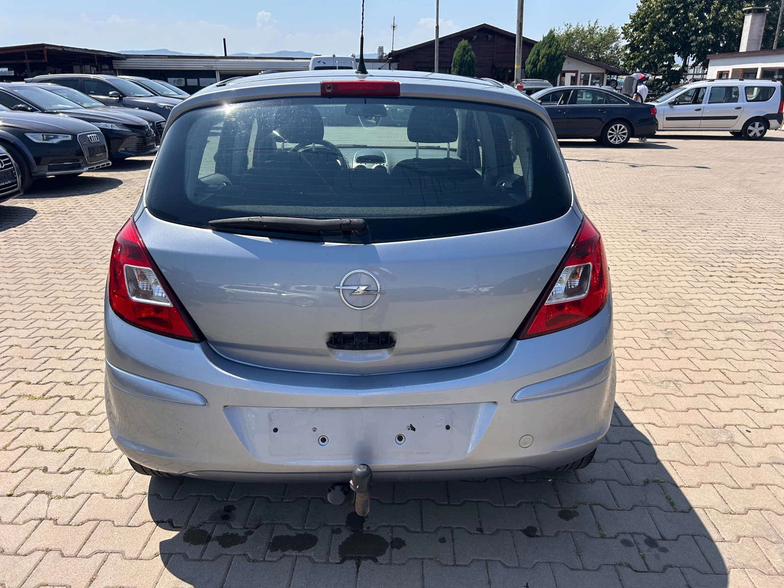 Opel Corsa 1.2i KLIMA EURO 4 - изображение 7