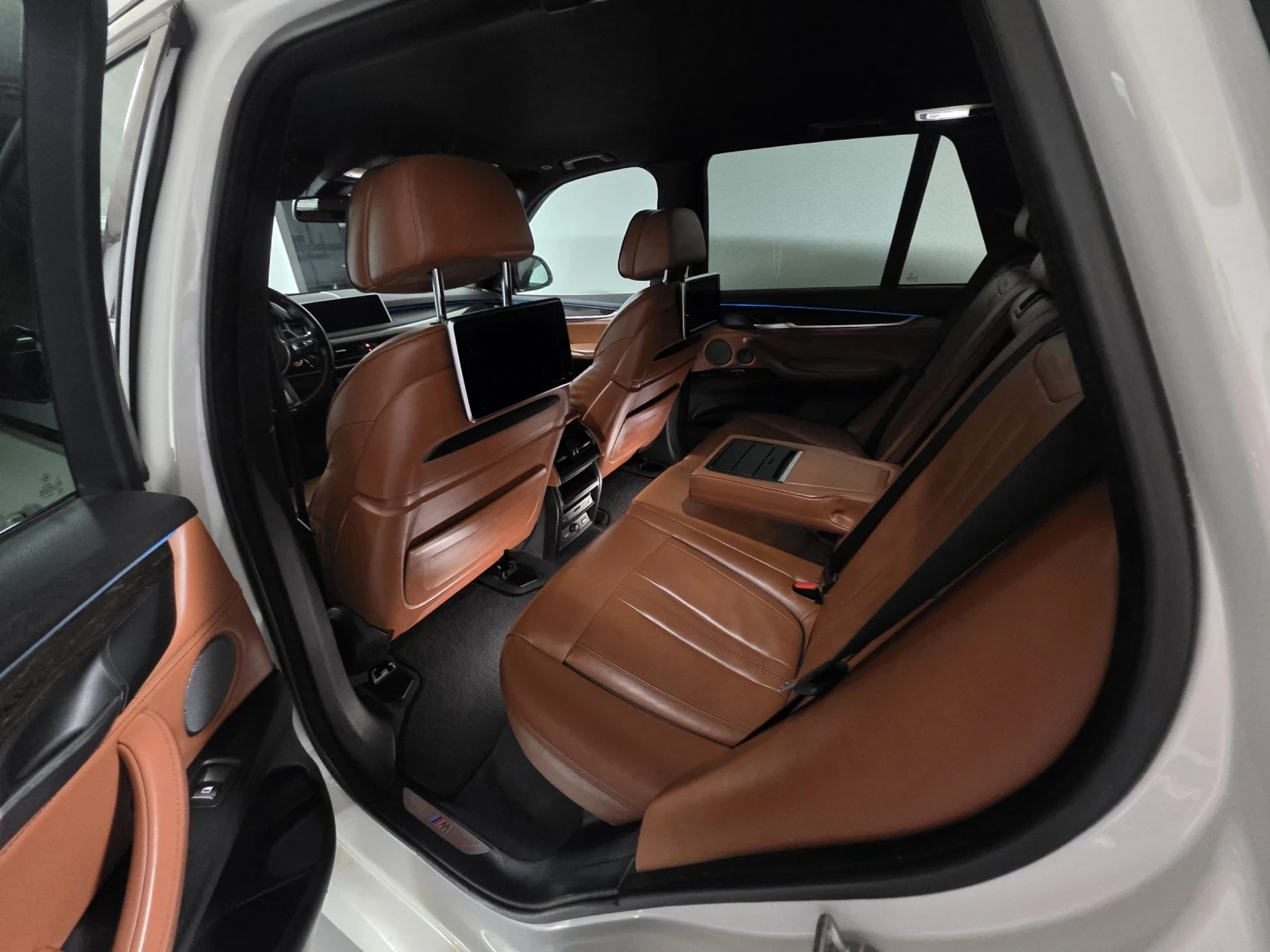BMW X5M 40D, снимка 6 - Автомобили и джипове - 53371164
