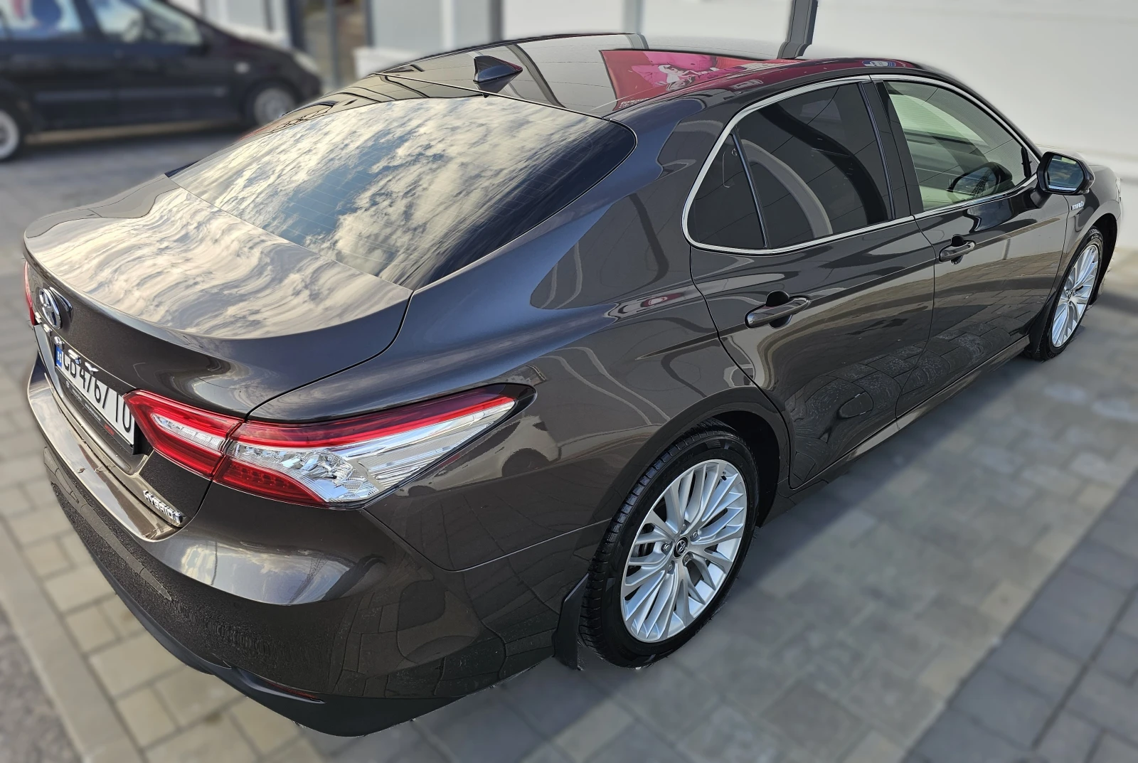 Toyota Camry 2.5Hybrid Premium Full - изображение 9